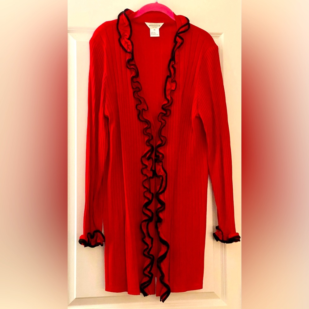 Misook cardigan with ribbed detail and long sleeves.